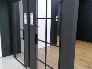 sttel crittal doors